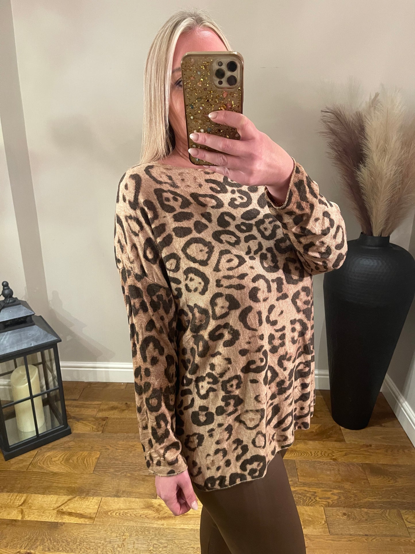 Lauren - Leopard Top - Camel