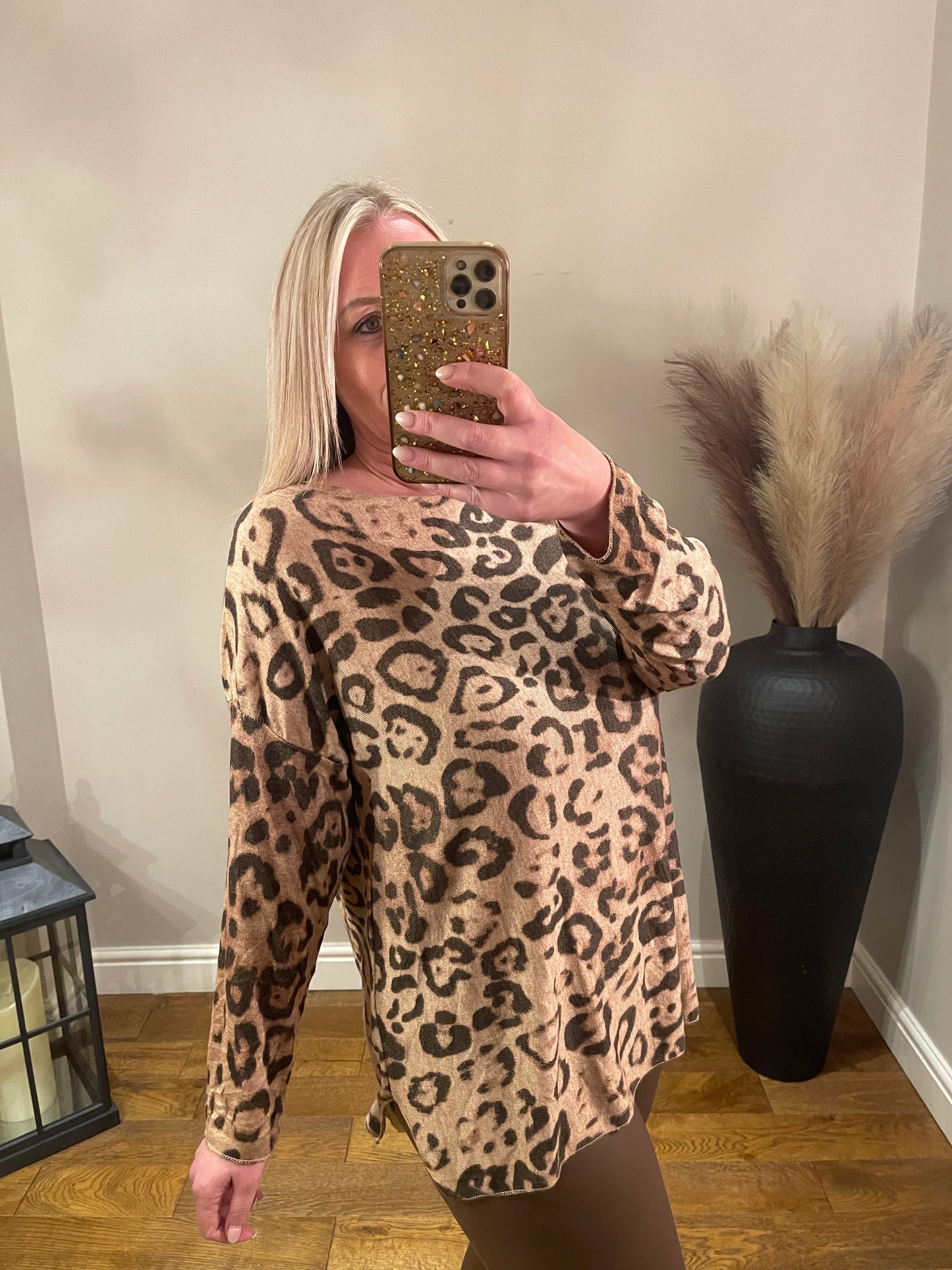 Lauren - Leopard Top - Camel