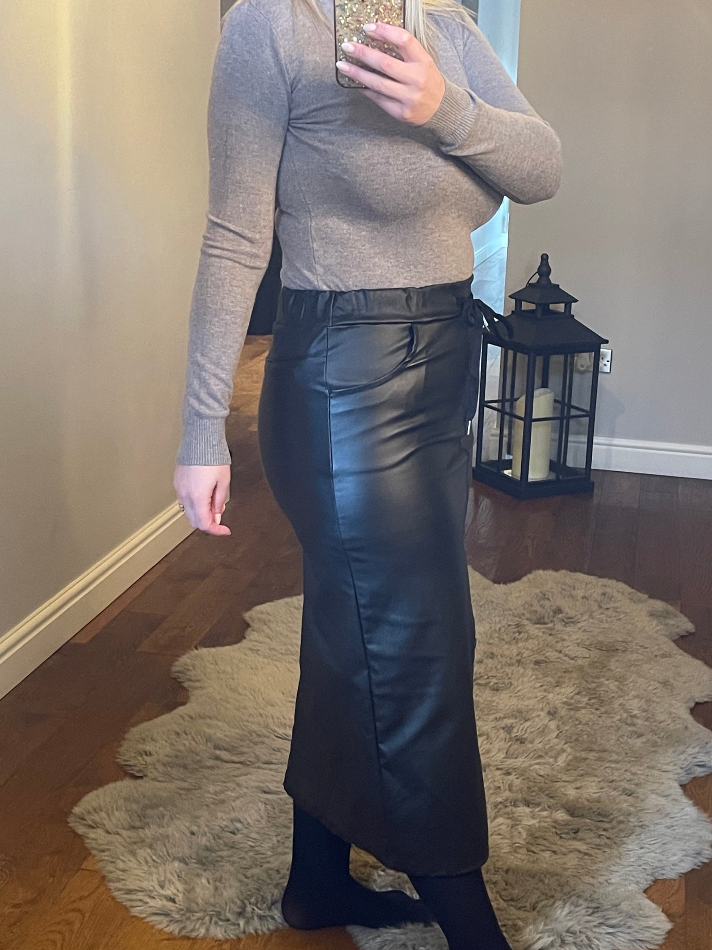 Pleather Magic Skirts - Black