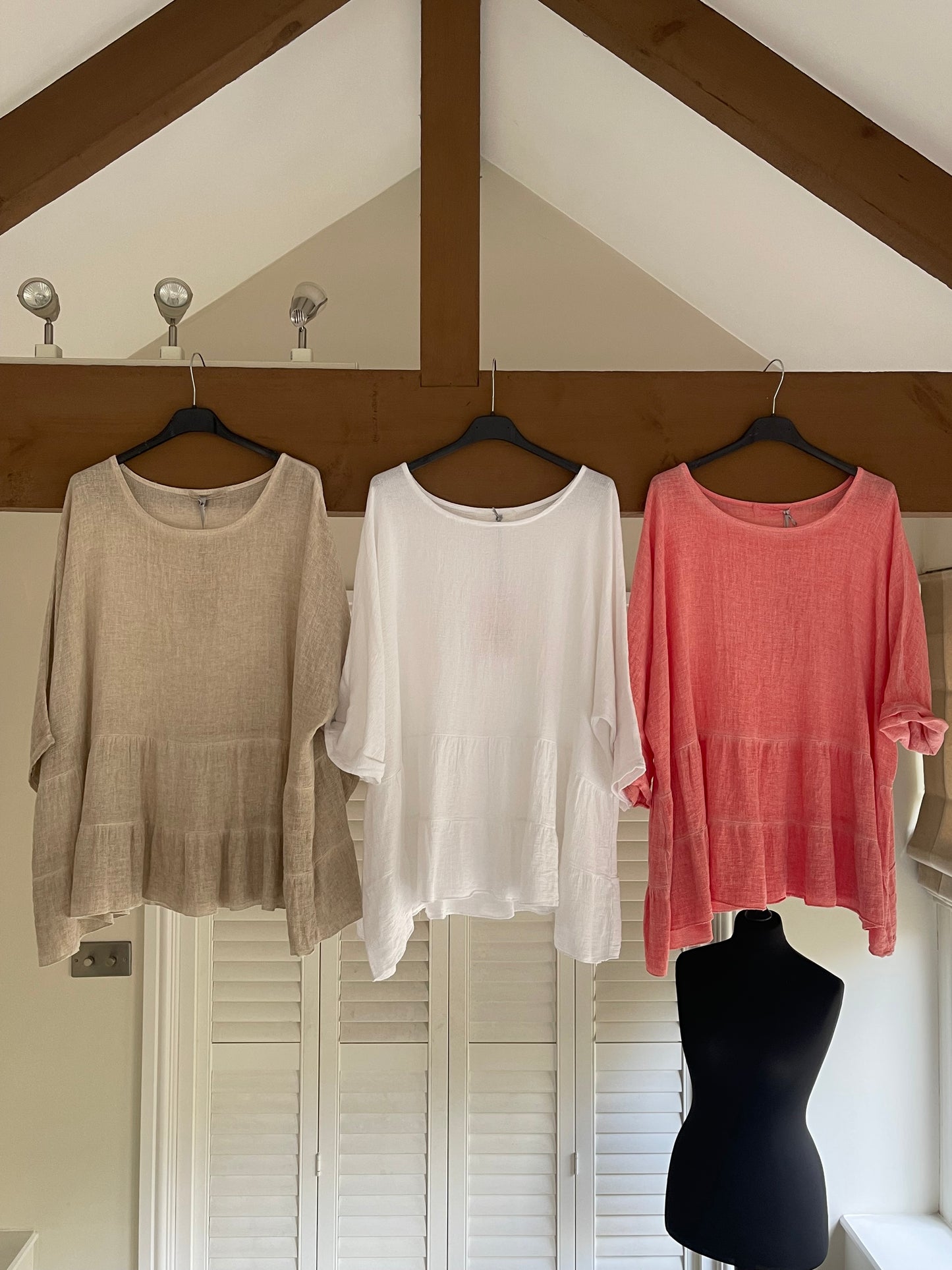 Sandie - Linen Look Tops